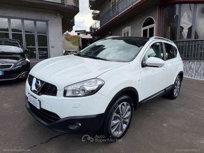Nissan Qashqai Qashqai 1.6 dCi Tekna 4WD Bianco usata SANTA MARIA NUOVA