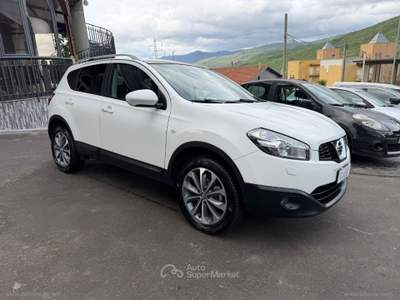 Nissan Qashqai Qashqai 1.6 dCi Tekna 4WD Bianco usata SANTA MARIA NUOVA