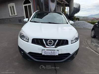 Nissan Qashqai Qashqai 1.6 dCi Tekna 4WD Bianco usata SANTA MARIA NUOVA