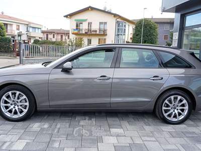 Audi A4 A4  Avant 40 2.0 tdi mhev Business 204cv s-tronic Grigio usata Pescantina