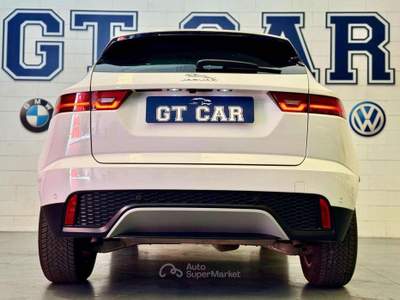 Jaguar E-Pace 2.0D 150 CV AWD R-Dynamic S Bianco usata Inzago
