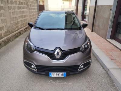 Renault Captur dCi 90CV Intens – SUV DIESEL – BASSI CONSUMI – 134.000 km Grigio usata Noicattaro