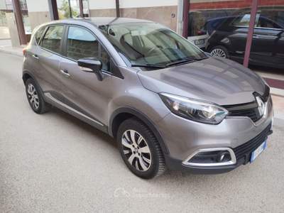 Renault Captur dCi 90CV Intens – SUV DIESEL – BASSI CONSUMI – 134.000 km Grigio usata Noicattaro