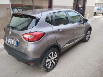 Renault Captur dCi 90CV Intens – SUV DIESEL – BASSI CONSUMI – 134.000 km Grigio usata Noicattaro