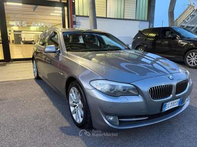 BMW Serie 5 520d 520 520d Touring Eletta Grigio usata Pianiga