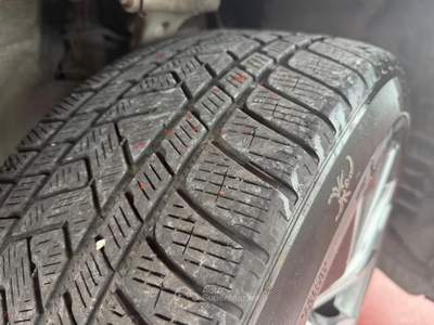 Audi Q8 Cerchi 21”  vetri scuri  gommata. Tagliandata Nero usata Farnese
