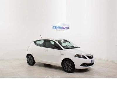 Lancia Ypsilon 70cv Hybrid Gold Bianco usata Galatina
