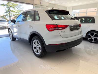 Audi Q3 S tronic S line edition Bianco usata Pistoia