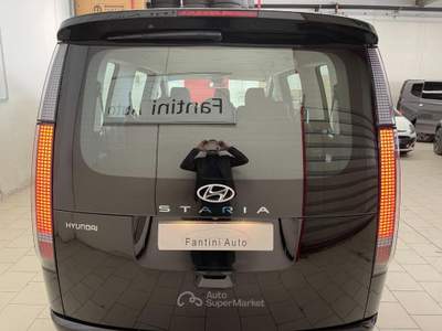 Hyundai Staria Wagon 2.2 CRDi 177cv 2wd c.auto-LEGGI SOTTO Nero usata BRESCIA