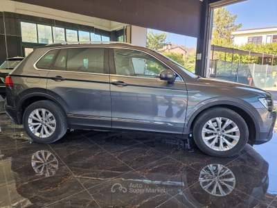 Volkswagen Tiguan VOLKSWAGEN TIGUAN 1.6 DIESEL 126 MILA CHILOMETRI usata Palazzo di Assisi