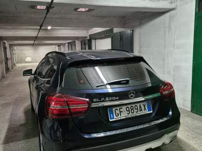 Mercedes-Benz GLA in buono stato, sempre in box Blu/Azzurro usata Cerignola