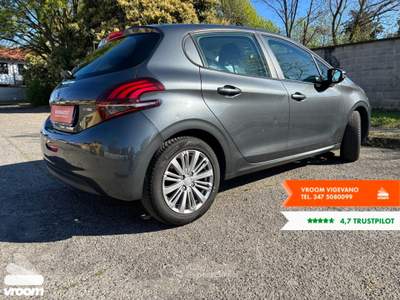 Peugeot 208 PureTech 82 5 porte Active Grigio usata Vigevano