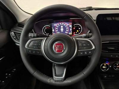 Fiat Tipo Tipo 5p 1.0 100cv (KM 0) Rosso usata Scarmagno