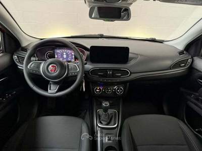 Fiat Tipo Tipo 5p 1.0 100cv (KM 0) Rosso usata Scarmagno