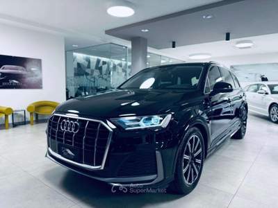 Audi Q7 45 3.0 tdi mhev quattro tiptronic Nero usata San Michele Salentino