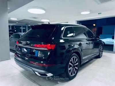 Audi Q7 45 3.0 tdi mhev quattro tiptronic Nero usata San Michele Salentino