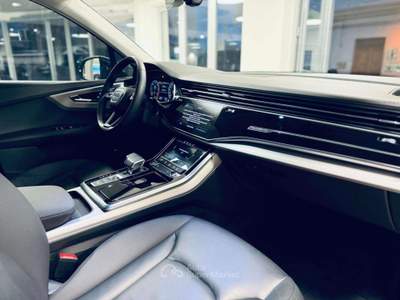 Audi Q7 45 3.0 tdi mhev quattro tiptronic Nero usata San Michele Salentino