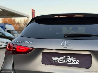 Mercedes-Benz GLA GLA 200 d Automatic Premium AMG Grigio usata San Michele Salentino