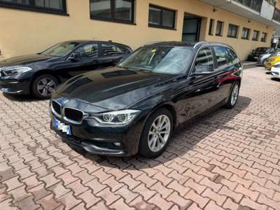 BMW Serie 3 320i 320 i Touring Business aut. Nero usata Sesto San Giovanni