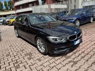 BMW Serie 3 320i 320 i Touring Business aut. Nero usata Sesto San Giovanni