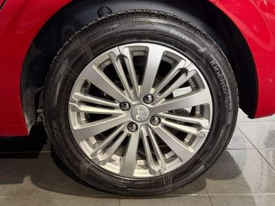 Peugeot 208 BlueHDi 75 5 porte Allure Rosso usata Cornaredo