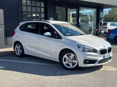 BMW Serie 2 218d 216 d Active Tourer Luxury AUTOMATICA Bianco usata Dolo