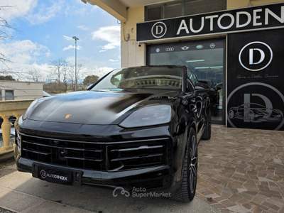 Porsche Cayenne Coupé 3.0 V6 E-Hybrid#AUTO#LED#TETTO#PELLE#NAVI#CAM#SPOILER#DRIVE MODE Nero usata Altamura