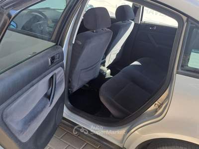 Volkswagen Passat Volkswagen Passat 1.8 20V cat usata Traversetolo
