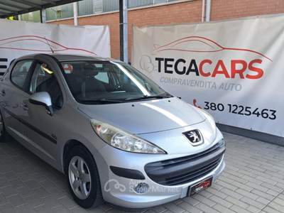 Peugeot 207 Peugeot 207 1.4 8V 75CV 5p. ONE Line usata Traversetolo