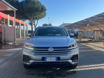 Volkswagen Touareg Touareg Argento usata Taranto
