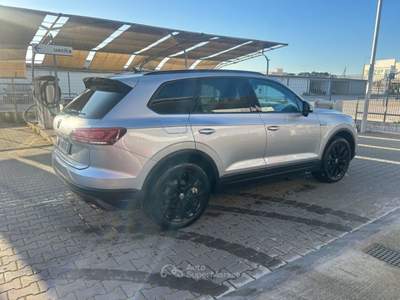 Volkswagen Touareg Touareg Argento usata Taranto