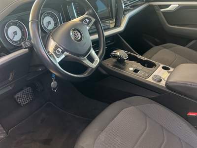 Volkswagen Touareg Touareg Argento usata Taranto