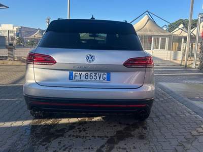 Volkswagen Touareg Touareg Argento usata Taranto