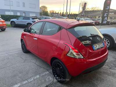 Lancia Ypsilon Ypsilon III 2021 1.0 firefly hybrid Silver s Rosso usata Calerno di Sant'Ilario d'Enza