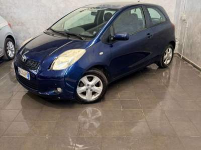 Toyota Yaris Yaris 1.0 3 porte FRIZIONE NUOVA!!! Blu/Azzurro usata Cornaredo