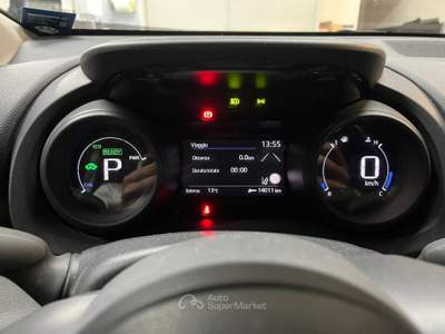 Toyota Yaris Cross Autoccarro aziendale  con gancio traino , iva deducibile Blu/Azzurro usata Ragusa
