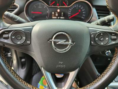 Opel Crossland Unico proprietario km Certificati usata SAVIANO