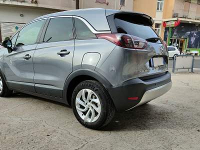 Opel Crossland Unico proprietario km Certificati usata SAVIANO