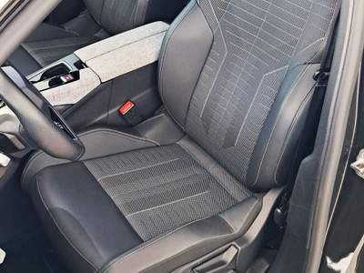 Peugeot 3008 Hybrid 136 e-DCS6 GT Grigio usata San Felice a Cancello