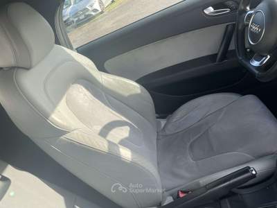 Audi TT TT 2.0 TDI CABRIO QUATTRO Nero usata Bastia Umbra