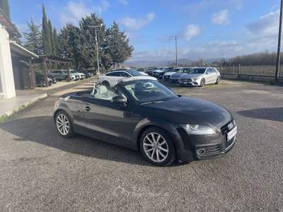 Audi TT TT 2.0 TDI CABRIO QUATTRO Nero usata Bastia Umbra
