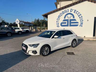 Audi A3 A3Sportback  30 2.0 tdi Advanced s-tronic Bianco usata Bastia Umbra