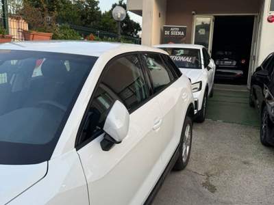 Audi Q2 Business Identity x2 disponibili ufficiale audi IVA ESPOSTA Bianco usata CURTI