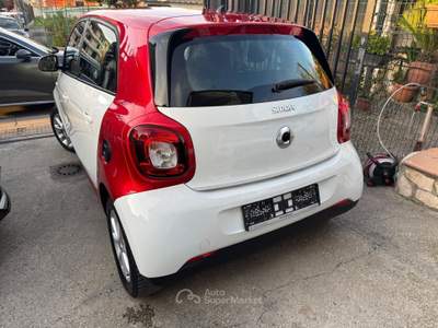 Smart ForFour 70 1.0 twinamic Passion Bianco usata CURTI