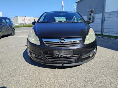 Opel Corsa 5 porte Cosmo Nero usata Putignano