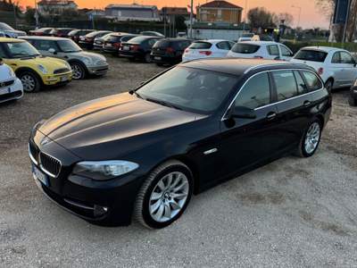 BMW Serie 5 525d 525d xDrive Touring Futura Nero usata Rimini