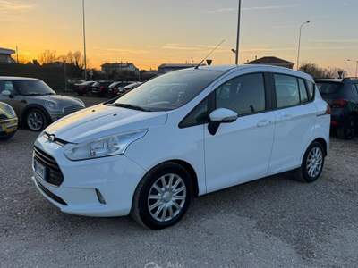 Ford B-Max GPL Business Titanium Bianco usata Rimini