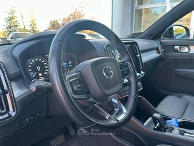 Volvo XC40 T5 Recharge Plug-in Hybrid automatico Core Nero usata Oderzo