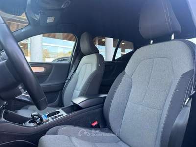 Volvo XC40 T5 Recharge Plug-in Hybrid automatico Core Nero usata Oderzo