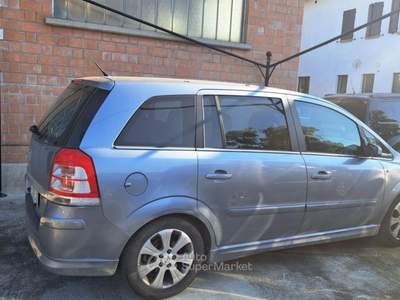Opel Zafira Opel Zafira usata Traversetolo